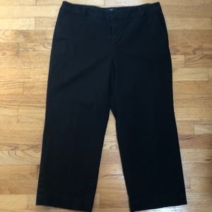 🔵 3/$20 Gap black capris